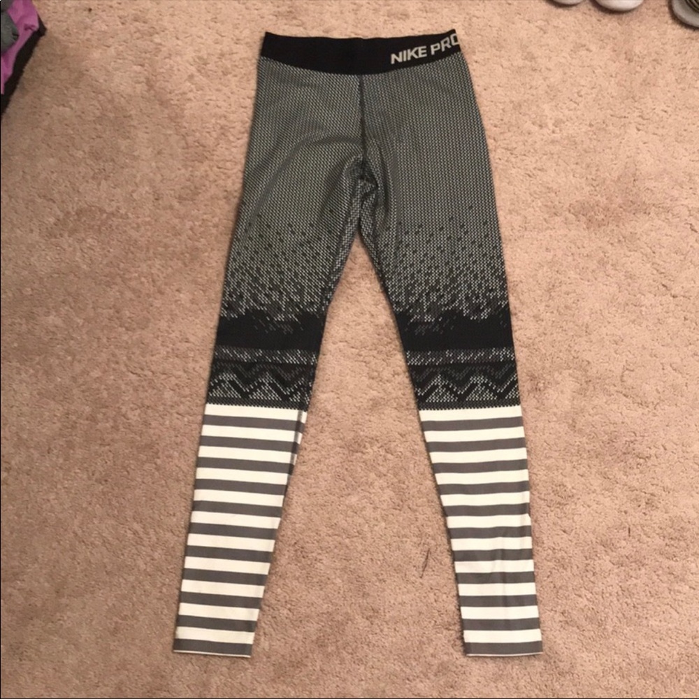 Nike Pro Leggings